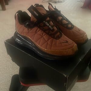 Nike air max mx720